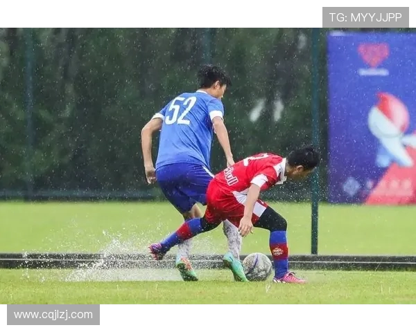 上海足球队的拼搏历程与荣耀时刻全景纪实 上海足球队的拼搏历程与荣耀时刻全景纪实