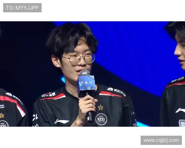 EDG战队在世界大师赛中以84分稳居积分榜首位,展现强劲实力 EDG战队在世界大师赛中以84分稳居积分榜首位,展现强劲实力