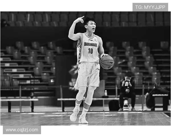 刘晓宇:从篮球新星到职业生涯的辉煌蜕变之路 刘晓宇:从篮球新星到职业生涯的辉煌蜕变之路