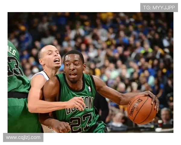 深圳与武汉极限运动队赛后战术分析与复盘探讨 深圳与武汉极限运动队赛后战术分析与复盘探讨