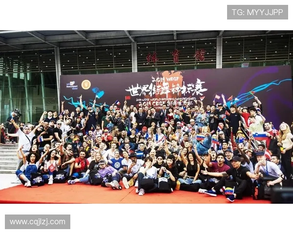 成都街舞队在世界攀岩锦标赛中的战术表现分析与点评